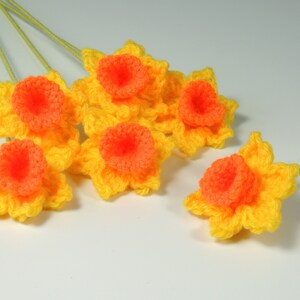 Bunch of Daffodils, Easter, Spring Flowers, Crochet Flower Bouquet, Narcissus image 2