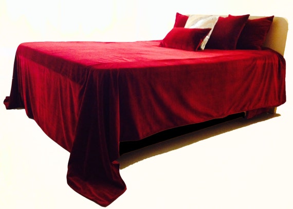 bedspread with pillow cover