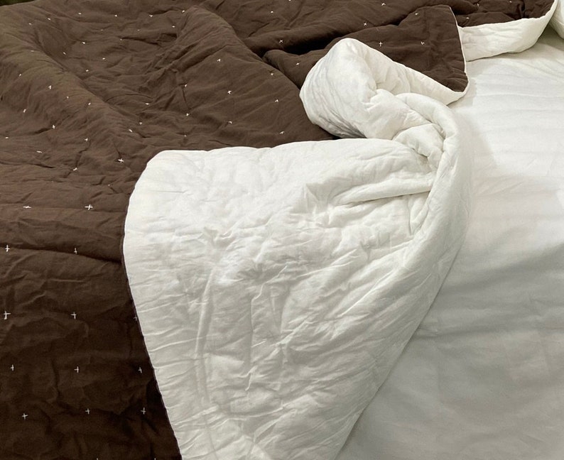 Amore Beaute King Size Bedding is especially nice in Summer to bundle up under on warm nights or on crisp Autumn nights.