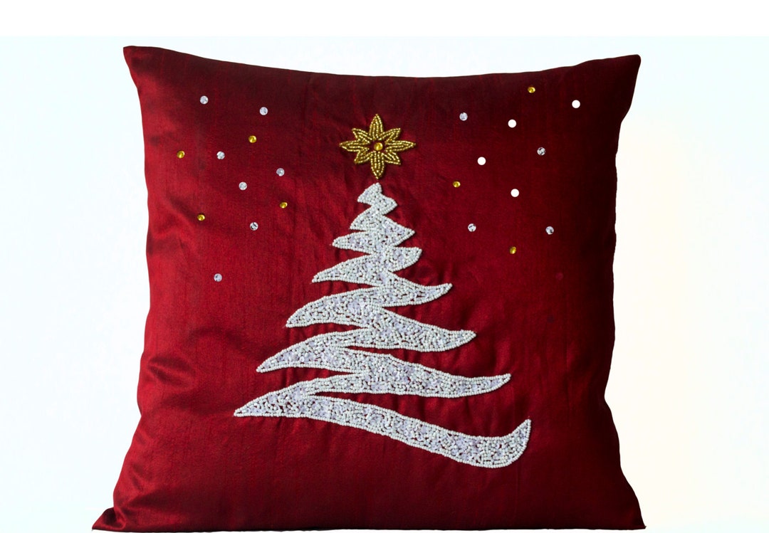 Christmas Pillows Christmas Throw Pillow Cover Christmas Cushions Christmas Tree Pillow Holiday Decor Holiday Gifts Red Gold Pillow Etsy Canada