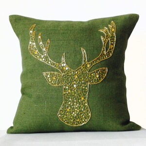 Green Burlap Pillow, Xmas Deer Pillow, Green Gold Christmas Pillow, Christmas Pillows, Lake House Pillow, Cabin Décor, Mountain Lodge Pillow