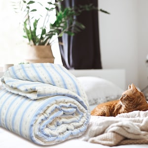 100% Cotton Quilt, Dorm Bedding, Dorm Quilt, Handmade Pick Stitch Quilt, Blue Ivory Stripe Cotton Throw Blanket, Bedspread Coverlet