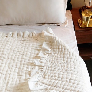 Ivory Linen Quilt With Ruffles And Cotton Batting, All Season Linen Coverlet, Quilted Blanket, Linen bed cover, Queen bedspread King Bedding