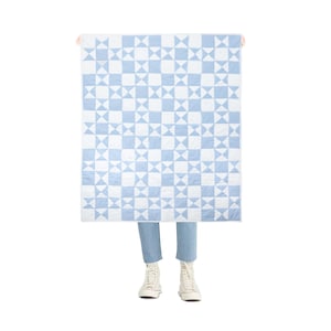 Blue White Triangle Patchwork Quilt, Handmade Cotton Quilt, All Season Bedspread, Queen & King Size, Quilted Throw Blanket, Cozy Bedding