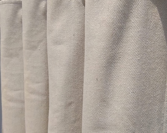 ベージュのシェブロンウールカーテン、ヘリンボーンのオーダーメイドカーテン、アイレットグロメットカーテン、オーダーメイドのファームハウスカーテン、シェブロンウールドレープ