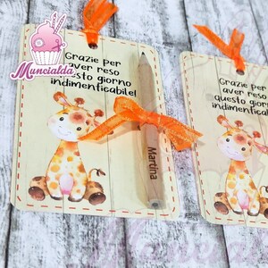 Cartoncini segnaposto con mini matita incisa, segnalibri animaletti con matita personalizzata incisa, segnalibri personalizzati