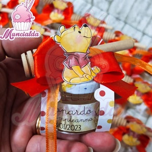 Vasetti miele bomboniere, bomboniere Battesimo a tema Winnie the Pooh, bomboniere vasetti miele, bomboniere Winnie the Pooh