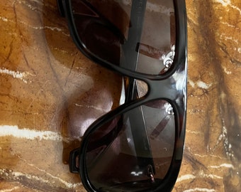 Gucci sunglasses GG0467s