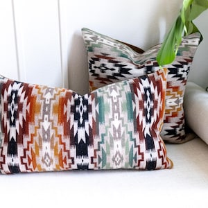 Capas de almofada de lã Mesilla: Almofada decorativa personalizada com estilo sudoeste