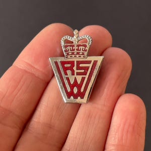 Vintage Post WWII Badge/Pinback - Women&#39;s Royal Voluntary Service - Home Front/Air Raid - Circa 1950&#39;s-1960&#39;s.