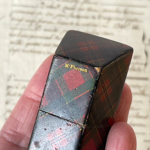 Antique Tartanware/Tartan Ware/Mauchlineware Box - MacPherson/McPherson Tartan - Early 20th shops Century.