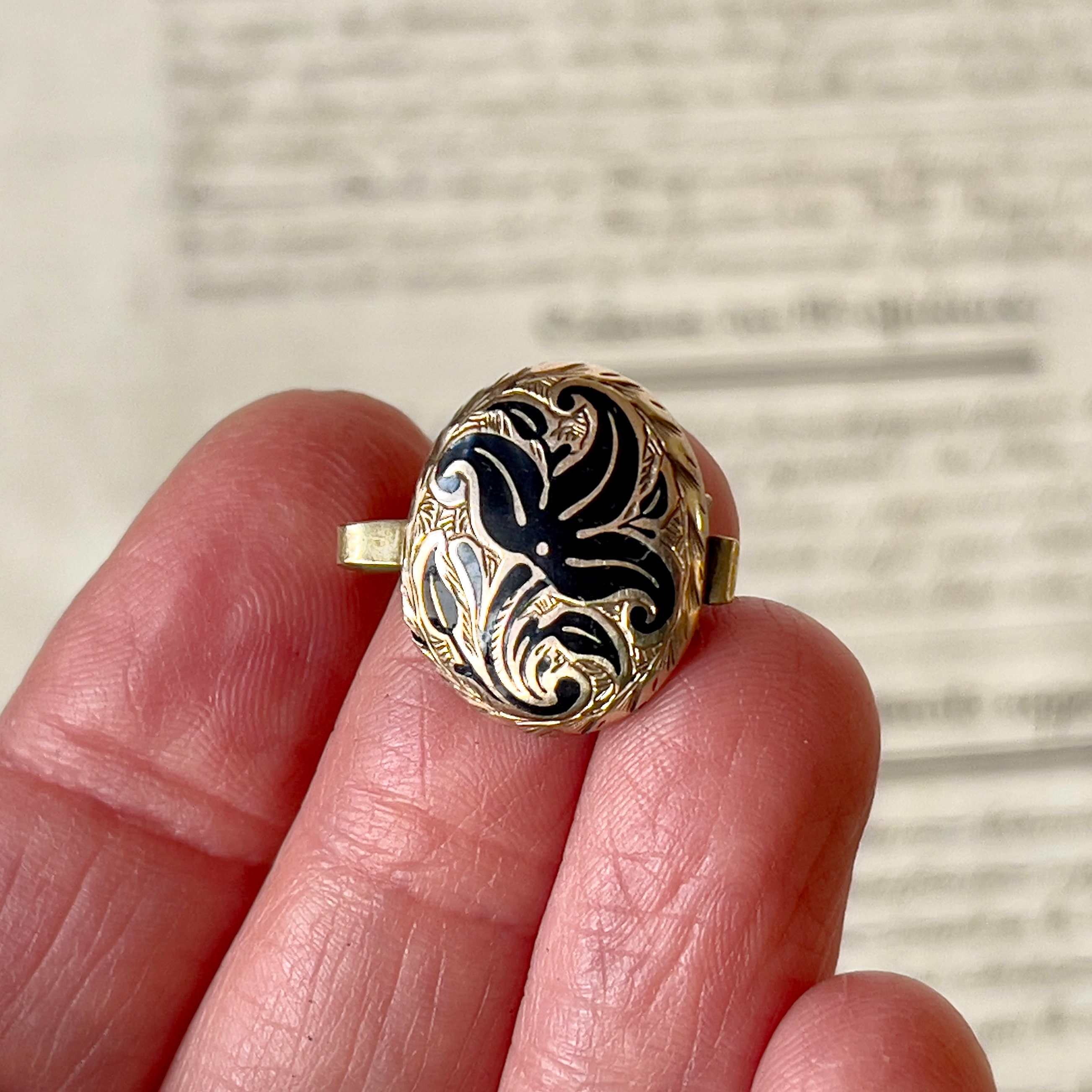 Nightlight Mother of Pearl and Sterling Silver Scroll Ring Nightlight Mother of Pearl and Sterling Silver Scroll Ring