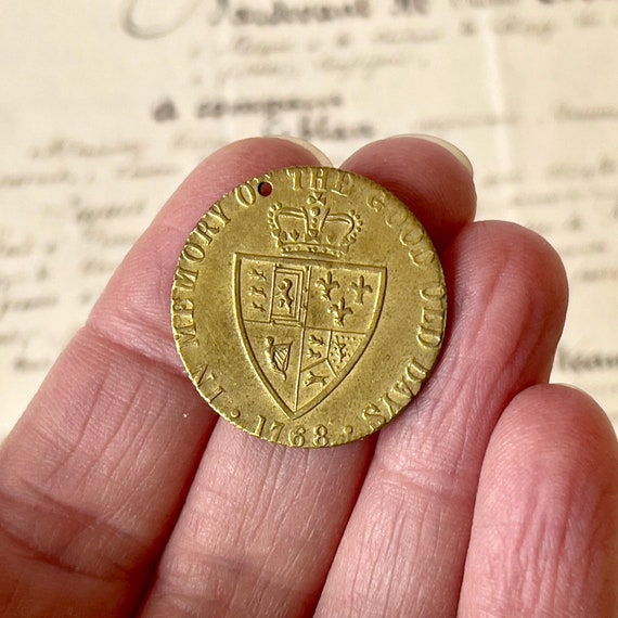 Antique 1768 'spade Guinea' Token/gambling Token/jeton - Watch Fob