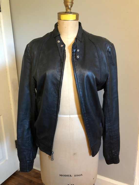 Vintage 1970s Mens Black Leather Racer Jacket Moto