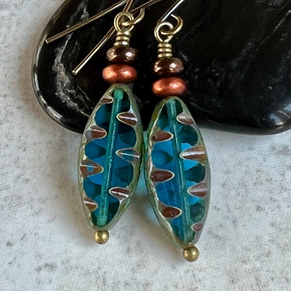 Pendientes de latón azul Pendientes colgantes estilo bohemio de cristal checo