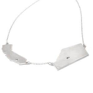 Collier en argent sterling avec 2 cartes de pays, collier deux États, collier collier 2 cartes, collier interurbain