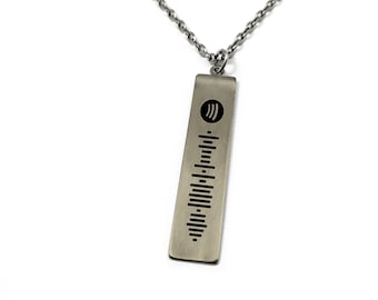 Necklace with personalized Spotify code engraved on nickel silver tag, Scan and play with the Spotify app