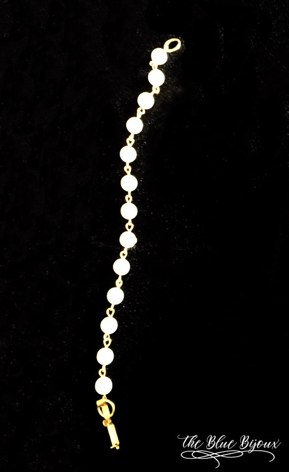 Pearl Bracelet | Simple Elegant Pearl Bracelet - image 4