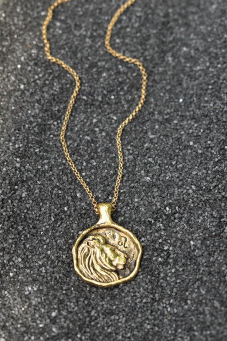 Leo pendant silver Clearance