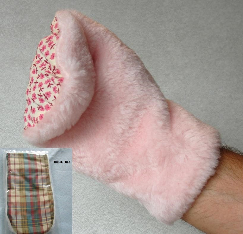 Powder Puff Mitts in Plaid!