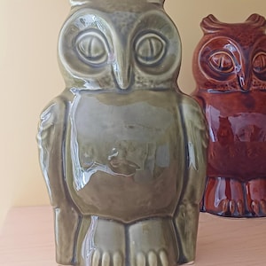 Vintage Dartmouth Pottery Green Owl Piggy Bank: Retro Ceramic Money Box
