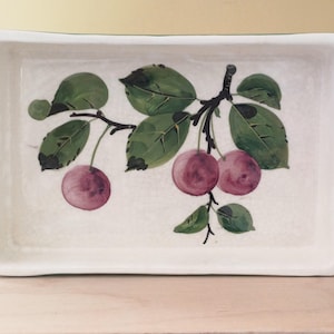 Vintage Wemyss ware Plichta pottery handpainted trinket tray - purple plum design