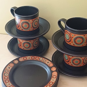 Vintage 70s Staffordshire potteries KilnCraft Hermes tea cups / saucers and side plates. (Set of Four) Excellent condition. Retro ceramics.