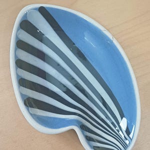 Hornsea pottery butterfly wing slipware pin dish - John Clappison era