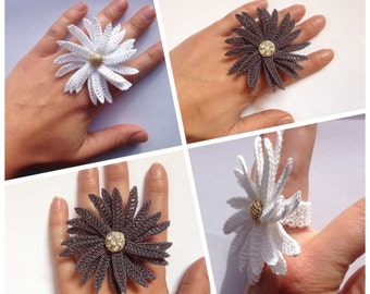 crochet lace daisy flower ring