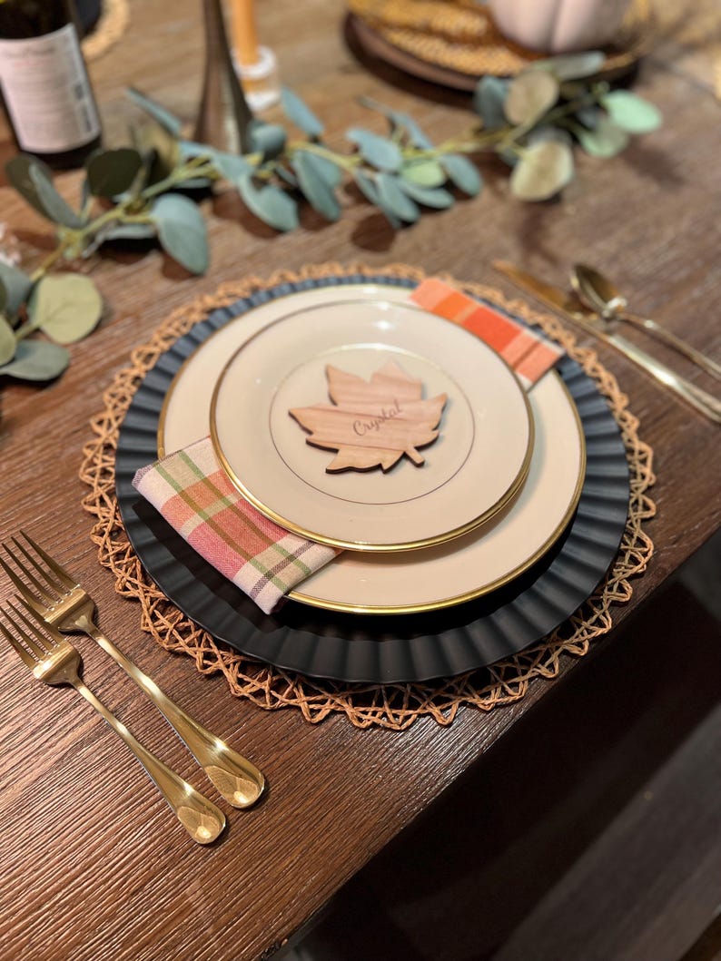 Thanksgiving Table Name Tags, Holiday Table Decor, Personalized Dinner