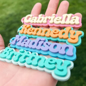 RETRO Personalized Name Keychain, Custom Name Tag, Acrylic Multicolor Keychain, Backpack Charm, Personalized Gift, Kids Lunchbox Tag