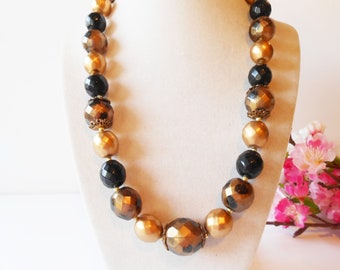 set pendenitf Unique Antique. 6 tribal beads Hand made Ceramic Moo Raw black rustic