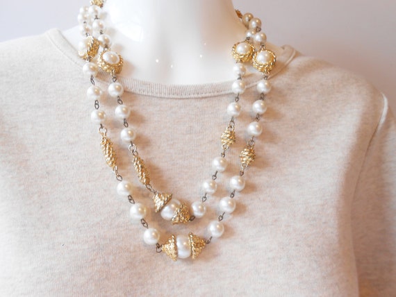Vintage Pearl Necklace, Single Strand Pearl and Gold Beads
