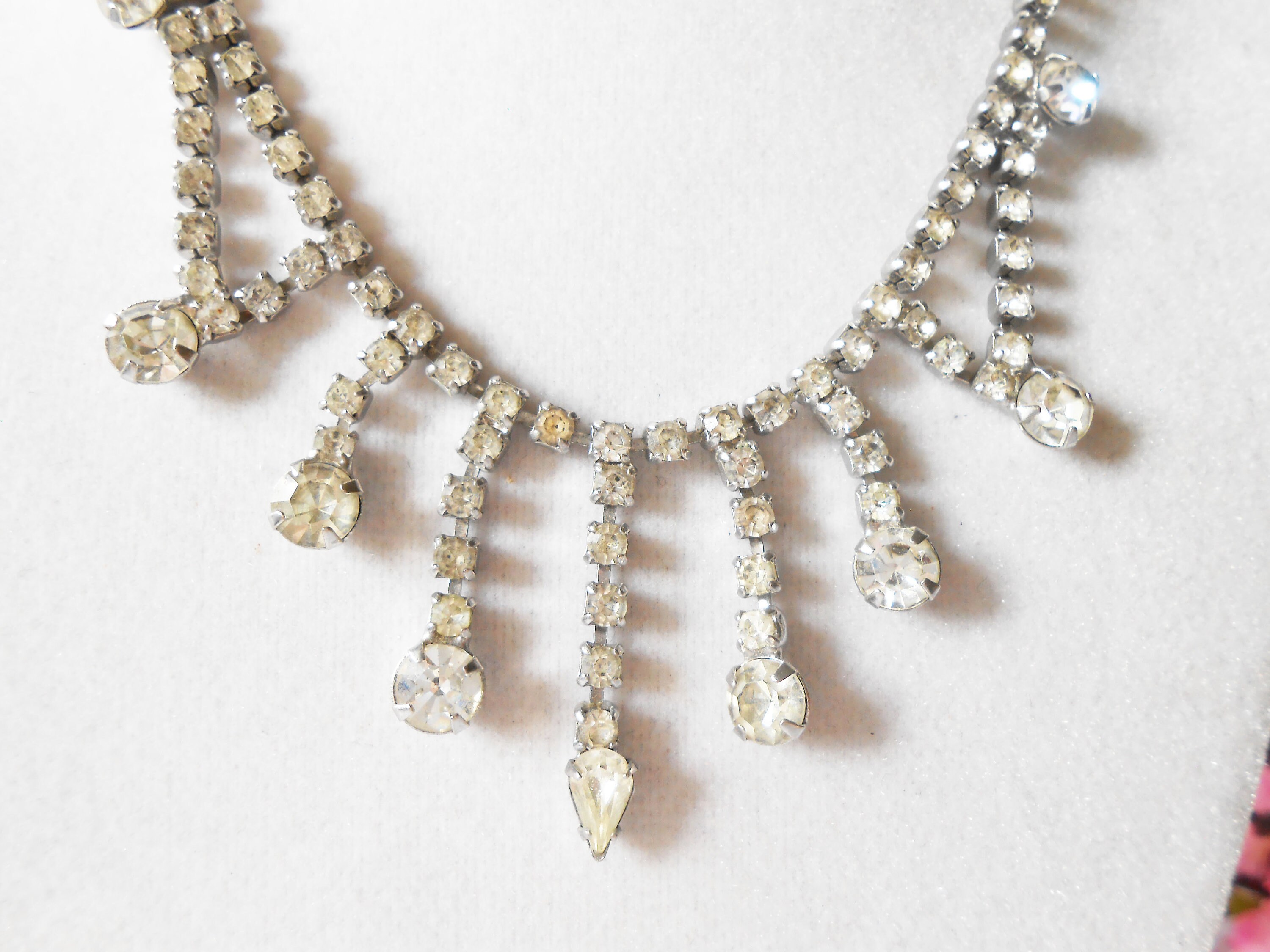★VINTAGE HOLLYWOOD★ Twinkle Ribbon Drop Necklace 1950's Rhinestone Necklace, Glamorous Rhinestone Drop