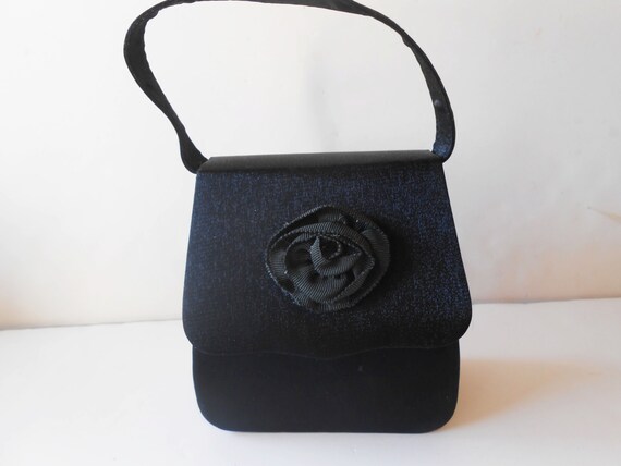 classic black purse