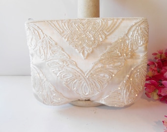 White Beaded Bridal Clutch Bag, Wedding Purse, Beaded Wedding Clutch, White Evening Bag, White Bead Bridal Purse EB-0120