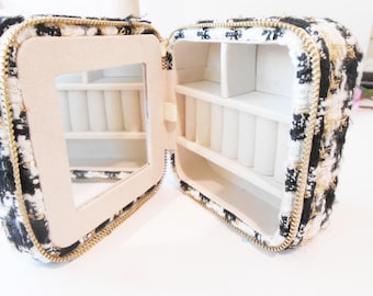 Ladies Travel Jewelry Case, Black/White Tweed