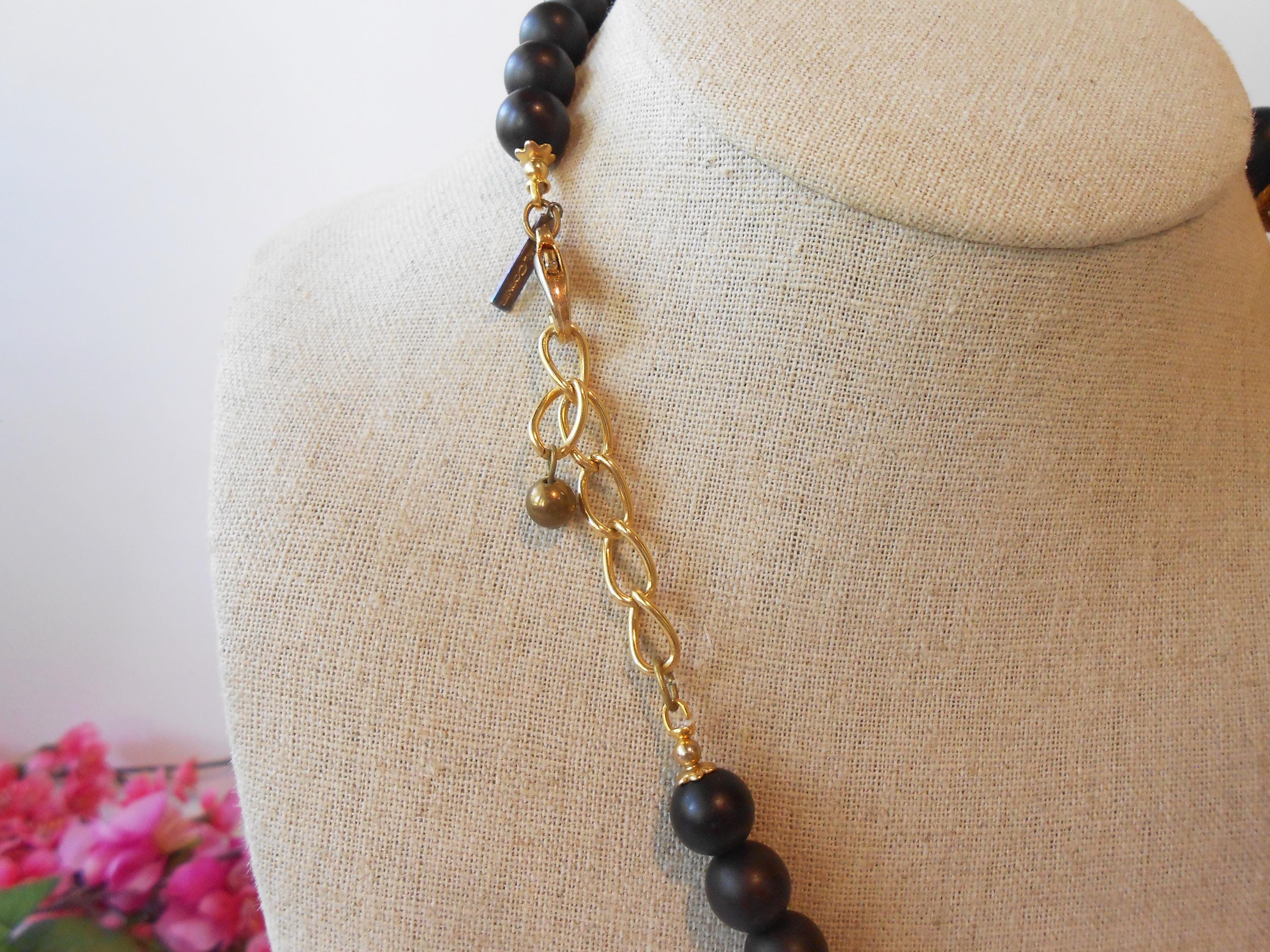■VINTAGE HOLLYWOOD■ Bumpy Beads Necklace VH2435NE002M Vintage 1950s Blue Crystal Bead Necklace | Triple Strand