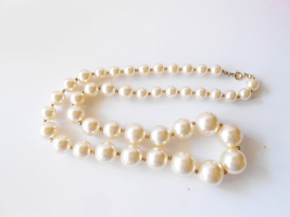 Vintage Pearl Necklace, Single Strand Pearl Beads… - image 6