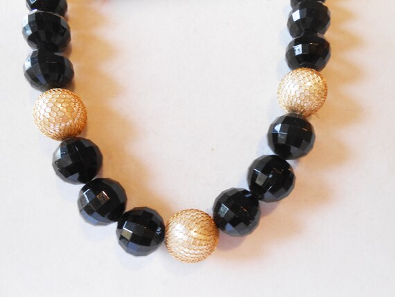 Vintage Pearl Necklace, Black Faceted Beads, Gold Mesh, 29