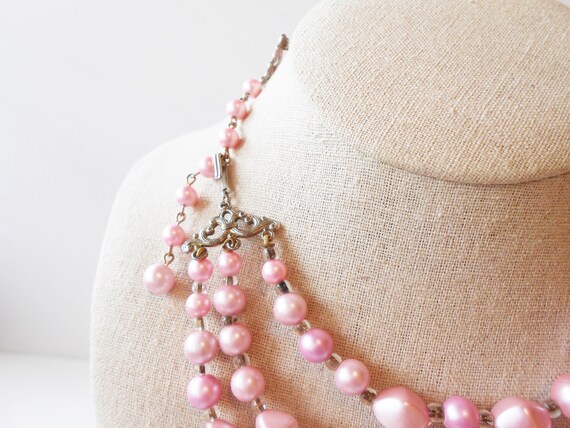 Vintage Pink Pearl Bead Necklace, Triple Strand B… - image 7