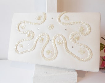 White Beaded Wedding Purse, Vintage Clutch Handbag, Brides Purse, White Wedding Clutch EB-0546