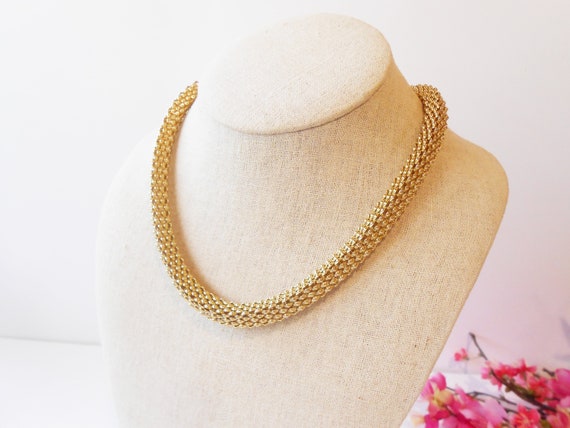 Vintage Goldtone Collar Necklace with Raised Link… - image 8