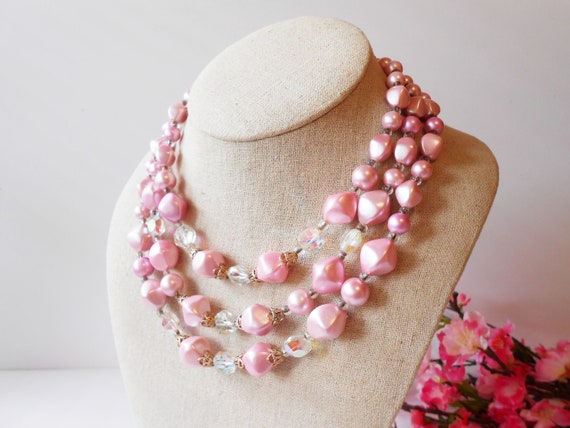 Vintage Pink Pearl Bead Necklace, Triple Strand B… - image 6