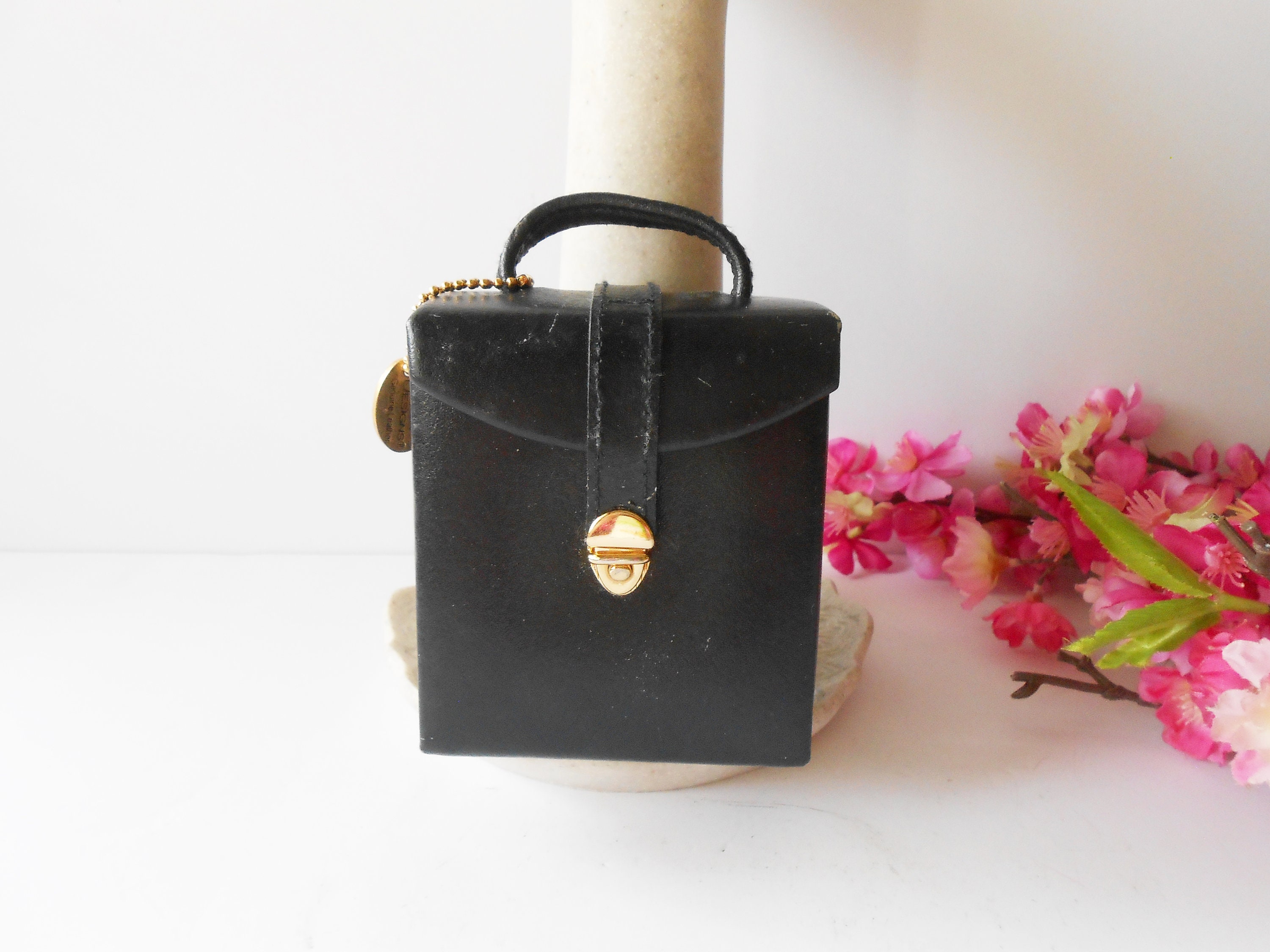 Wolf Designs Jewelry Box 2025