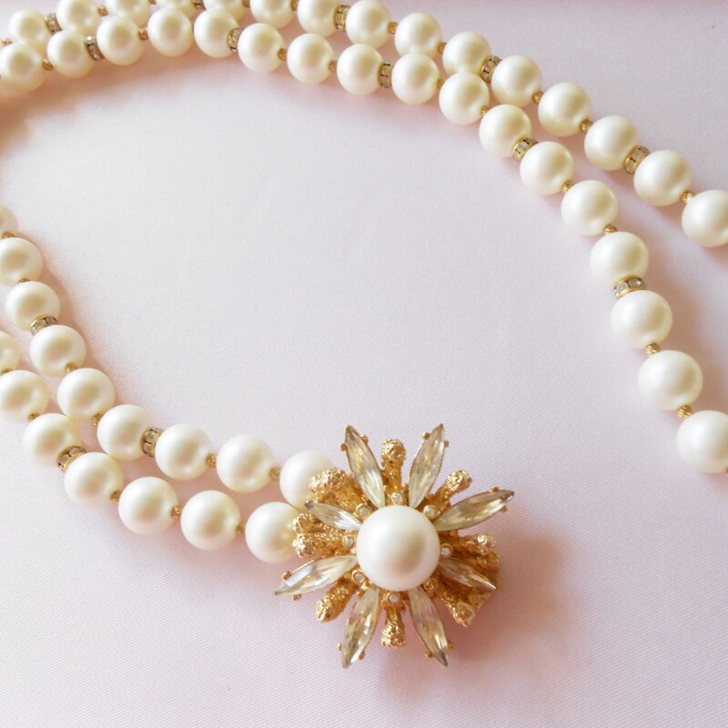 Vintage Cute Pearl Necklace