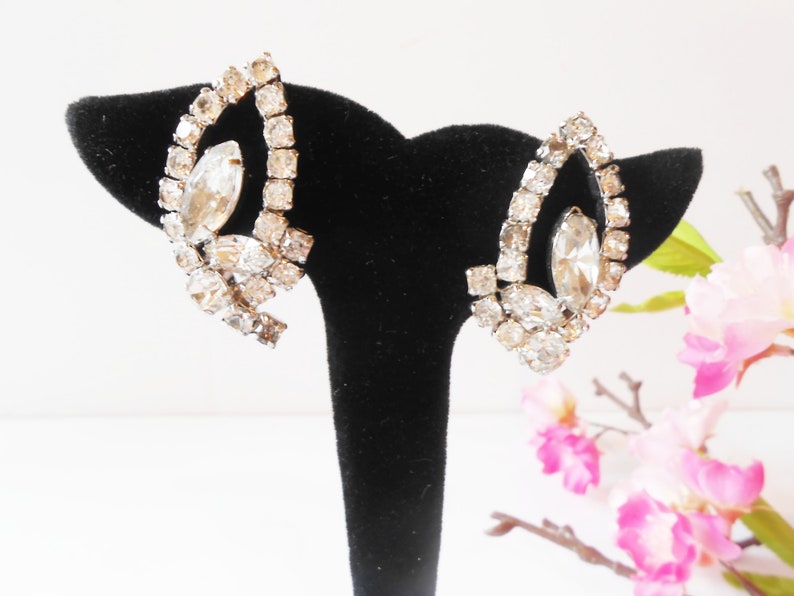 Vintage Rhinestone Earrings, Glamorous Statement Earrings, Clip-On, Jewelry Gift for Her image 3