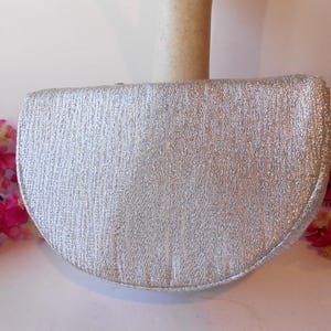 Vintage Silver Metallic Clutch Bag, Rhinestone Floral Evening Purse zdjęcie 8