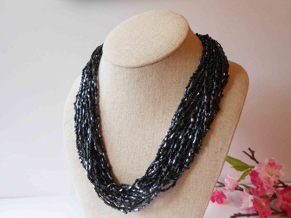 Grey bead best sale necklace