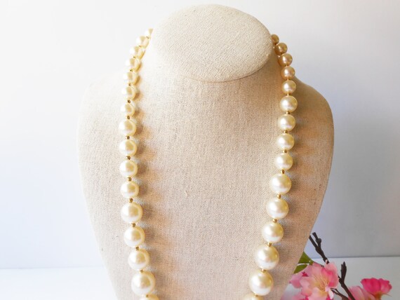 Vintage Pearl Necklace, Single Strand Pearl Beads… - image 4